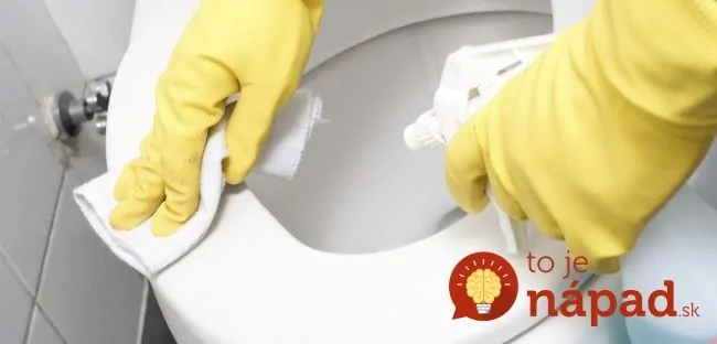 765955-650-1458653695-wipingtoilet