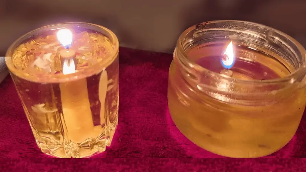 Na Dušičky robím sviečku, ktorá horí týždeň a nezhasne: Jej výroba zaberie len 2 minúty!