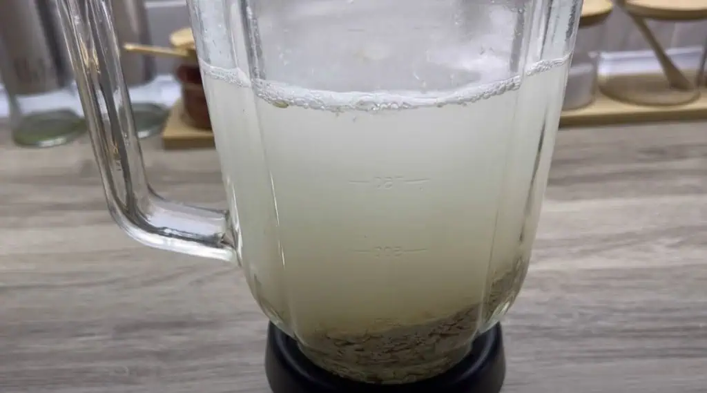 Chcete nadobro spáliť brušný tuk? Pite každý deň tento LACNÝ zázrak – pomáha na obezitu, nespavosť a choroby srdca!