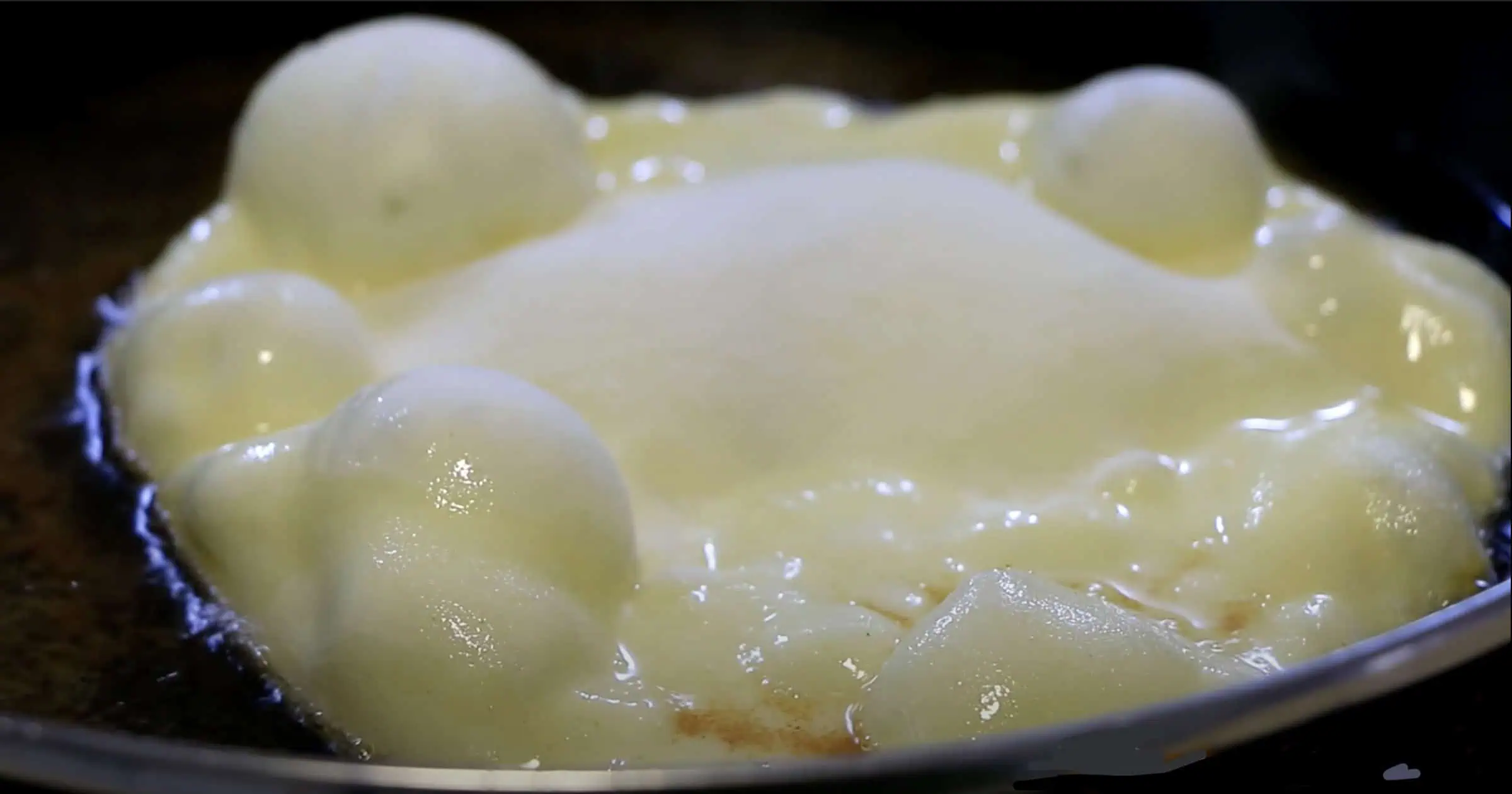 Recept na bublinkové lengoše BEZ droždia som si doniesla z dovolenky z Chorvátsku a zbožňuje ich celá rodina: Nenasiaknu olej!