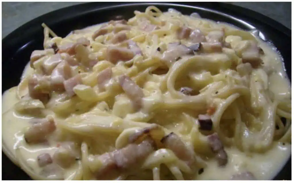 VÝBORNÁ omáčka na cestoviny, hotová za 5 minút! Jedli by ste ju aj o polnoci, najlepší recept na cestoviny aký poznám!
