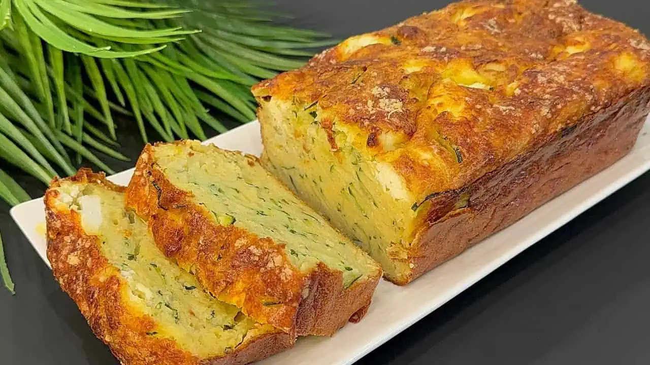 Zdravý cuketový CHLEBÍK bez múky: Chutná alternatíva klasického pečiva!