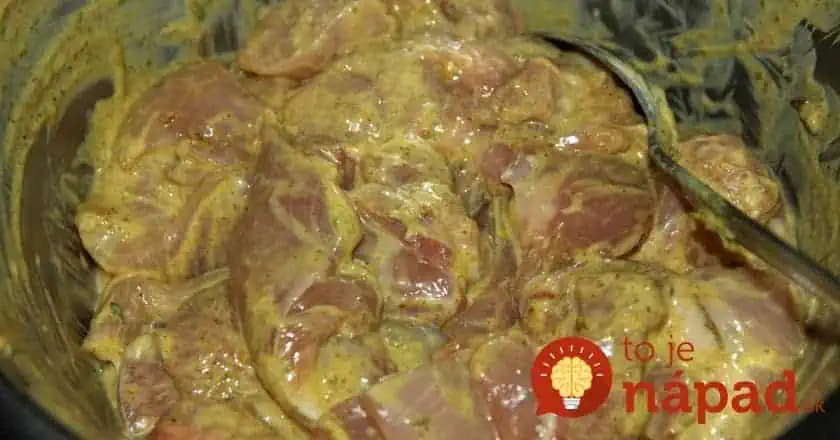Len s touto marinádou pripravíte akékoľvek kuracie mäso tak, že sa rozpadáva na jazyku: Aj zamrazené kurča chutí ako od šéfkuchára!