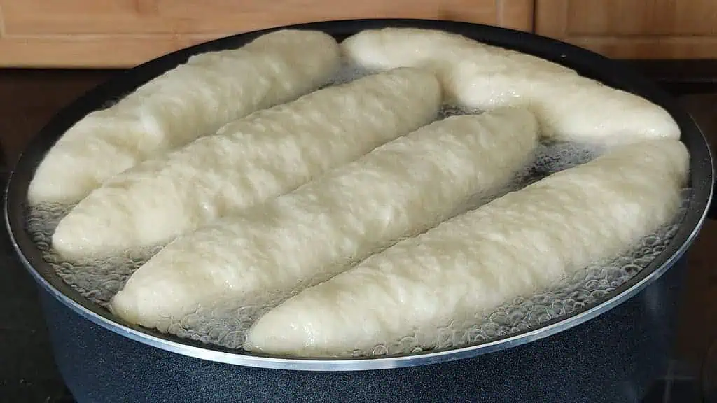 Recept s ktorým pripravíte najchutnejšiu knedľu pod slnkom: Kto skúsi, parenú KNEDĽU už nerobí!