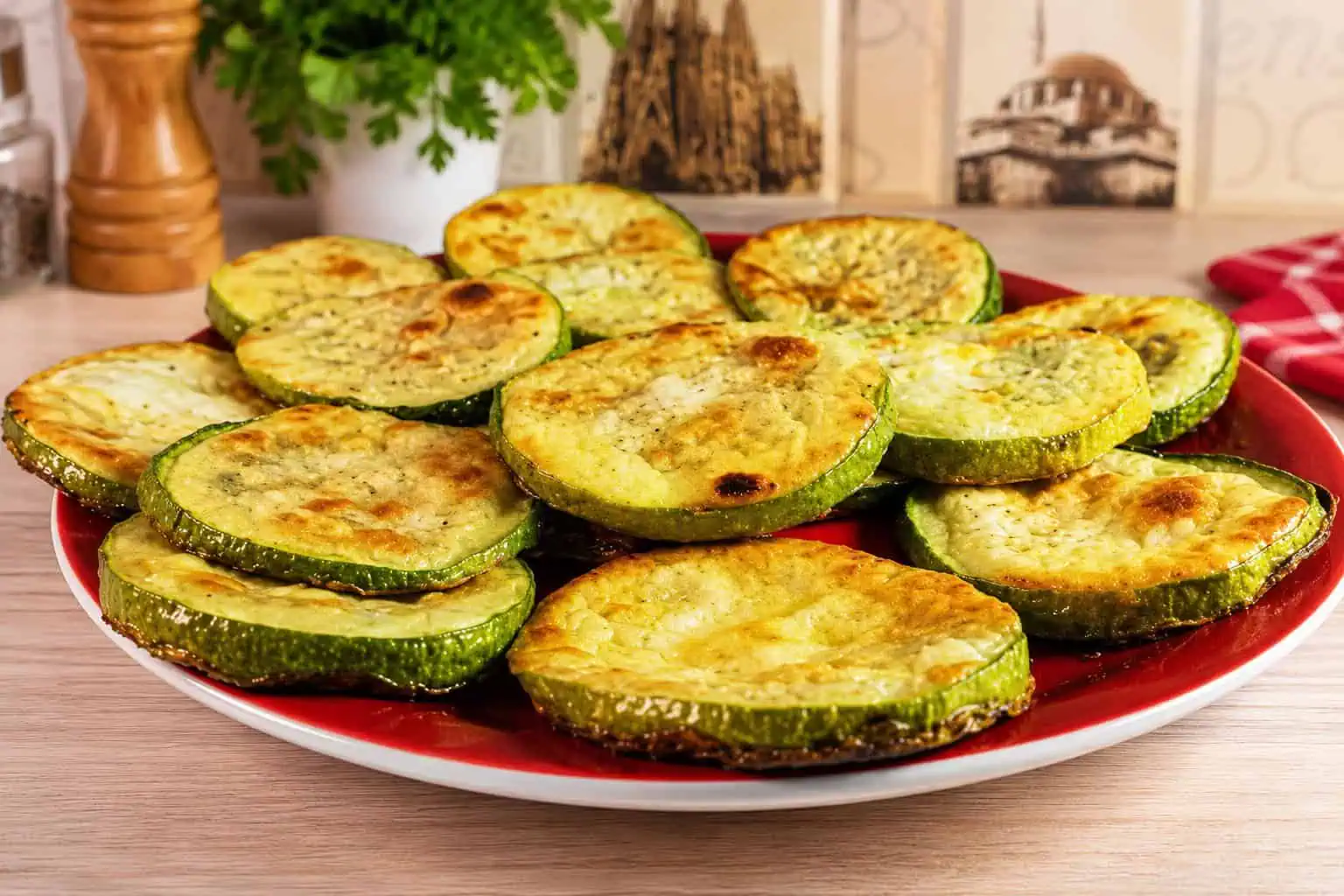 Cuketu už nevyprážam ani neobaľujem: Naučila som som sa tento geniálny RECEPT v rúre – jednoduchšie, chutnejšie a netreba stáť pri sporáku!