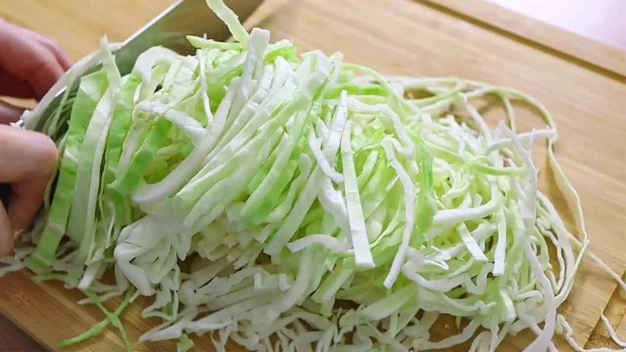 Bombastický recept z obyčajnej kapusty, pre každého, kto potrebuje SCHUDNÚŤ: Tak výborný, že na ňom budete fičať celý rok!